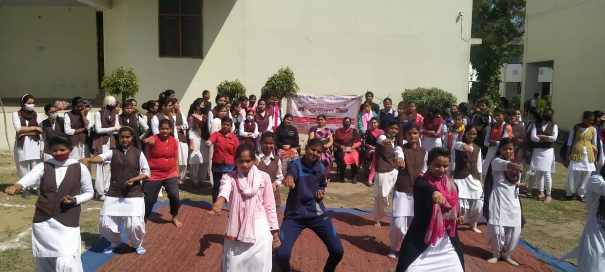 Students learned the tricks of self defense