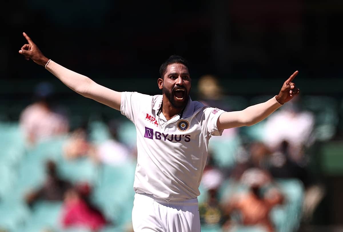 How Ravi Shastri made Mohammed Siraj stay back in Australia after his father's death 
