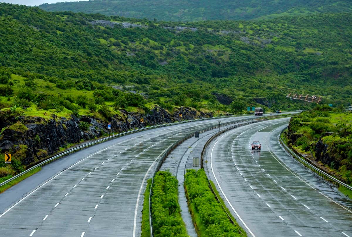 Tourist guide Four best places in India to go on a road trip with friends