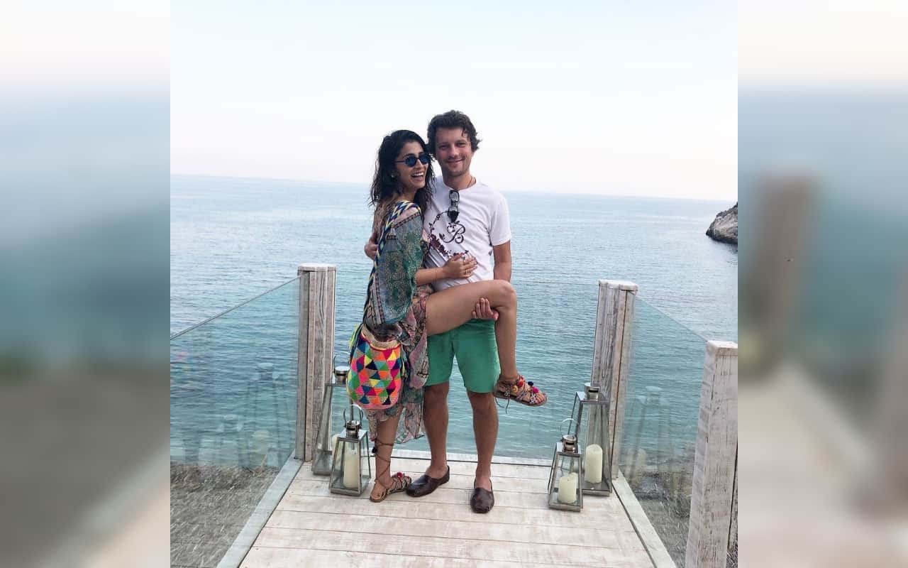 shreya saran shared quality time photos with husband andrei koscheev said lift me up baby