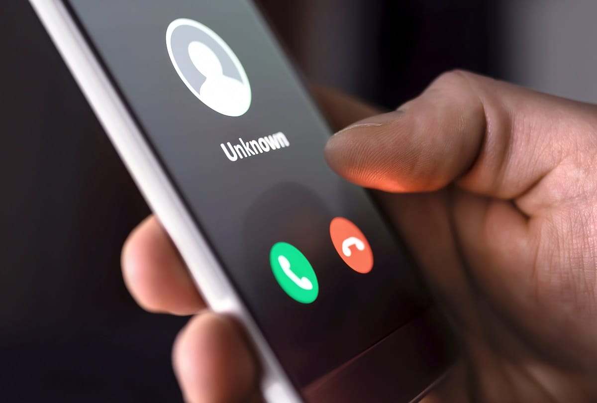 Long distance relationship can cause these losses
