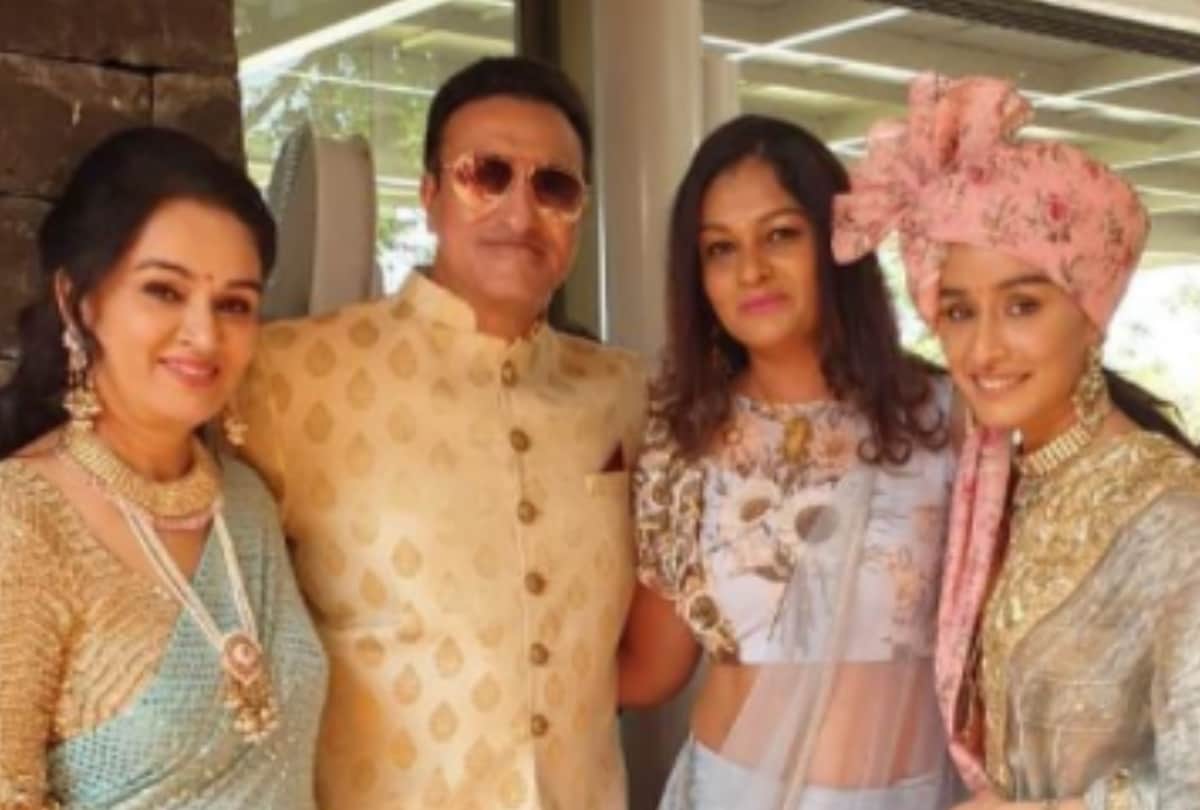 Sharaddha kapoor pagdi look in priyaank sharma and shaza Morani marriage inside photos
