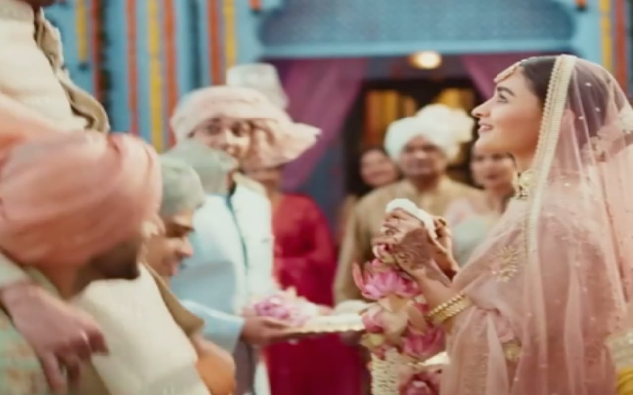 Alia Bhatt Bride Pink Lehenga Photos shared on instagram gone viral