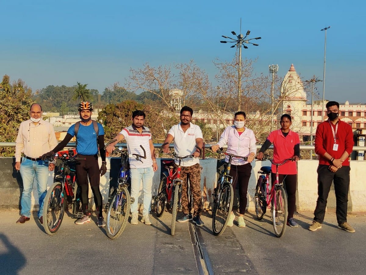 India Cycle for Change and Yoga Practice together in Varanasi