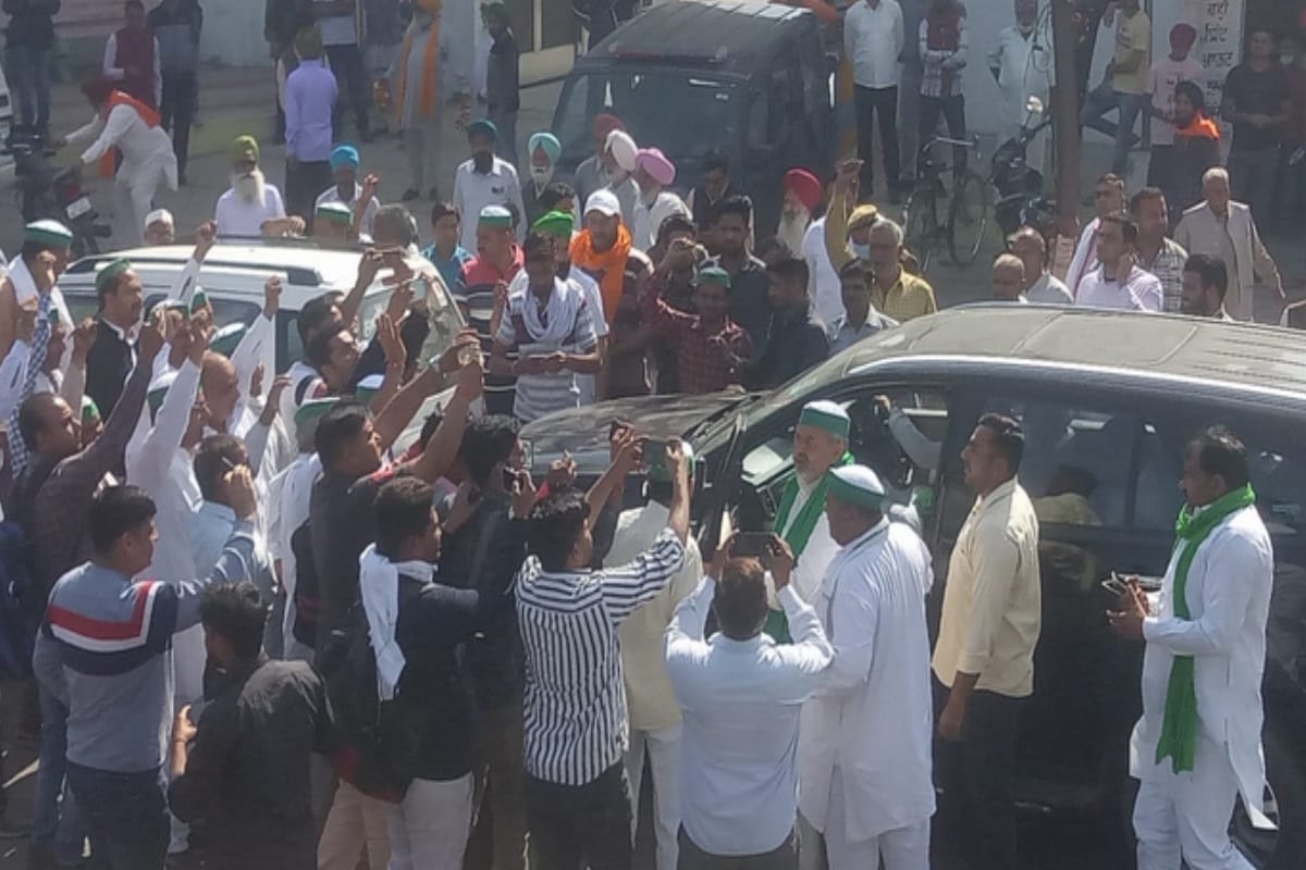 Farmers tractor rally to be postponed today in Ramraj, police force deployed, Rakesh Tikait Moved to Ghazipur Border