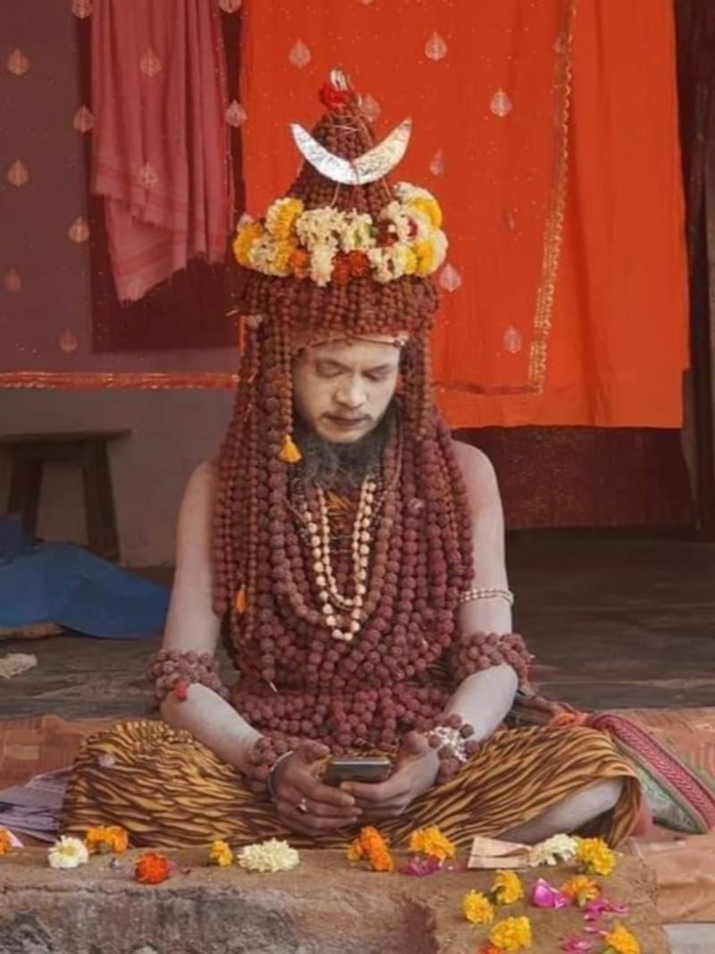 Haridwar Kumbh Mela 2021: live and selfie baba in kumbh watch photos