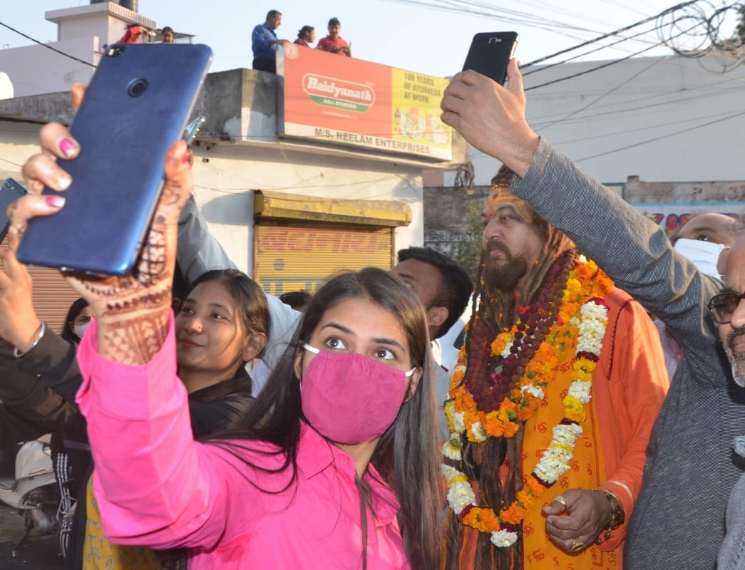 Haridwar Kumbh Mela 2021: naga saint life is too tough seen in photos