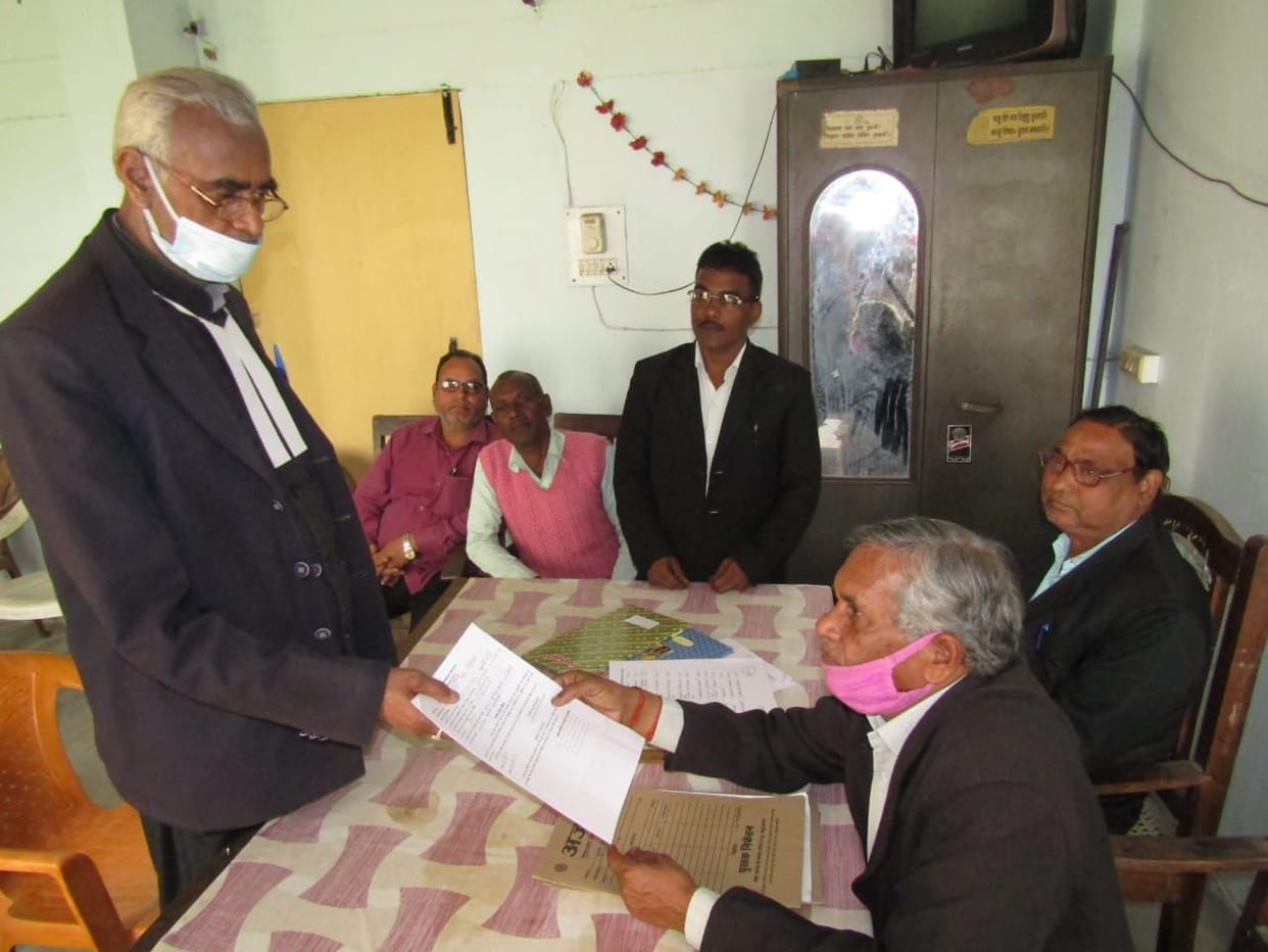 Seven nominations filed for five posts including president