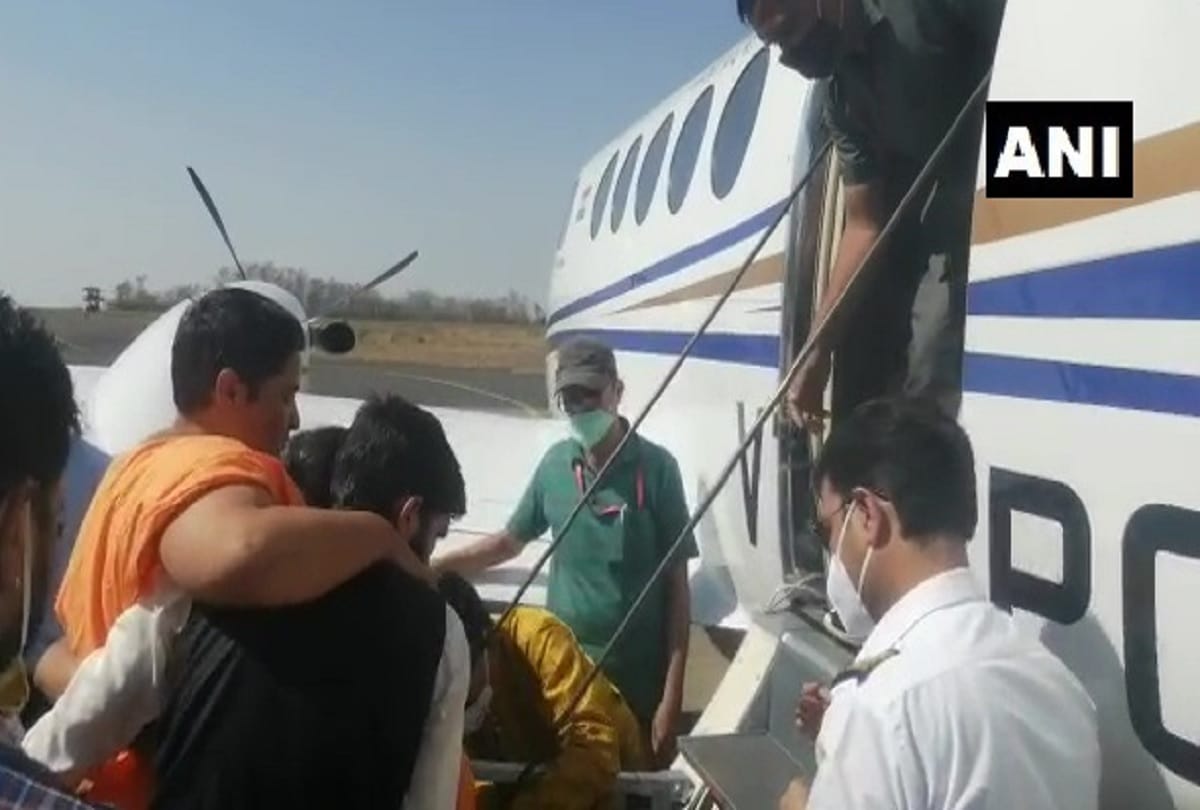 Madhya Pradesh : Bhopal MP Pragya Singh Thakur taken to Mumbai after complained of problem in breathing