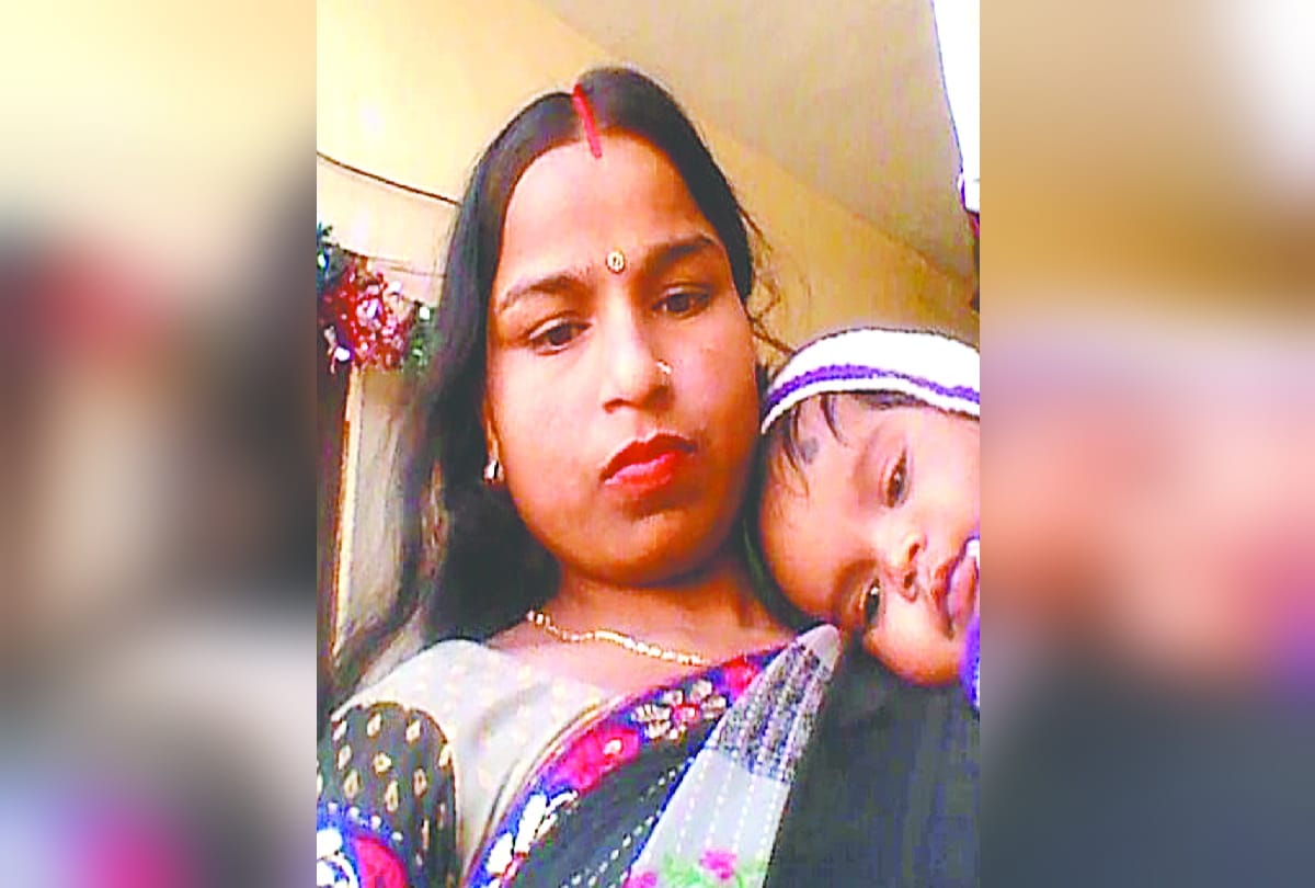 suicide in delhi Savita father allegation Son in law used to beat my daughter He is responsible for death see photos
