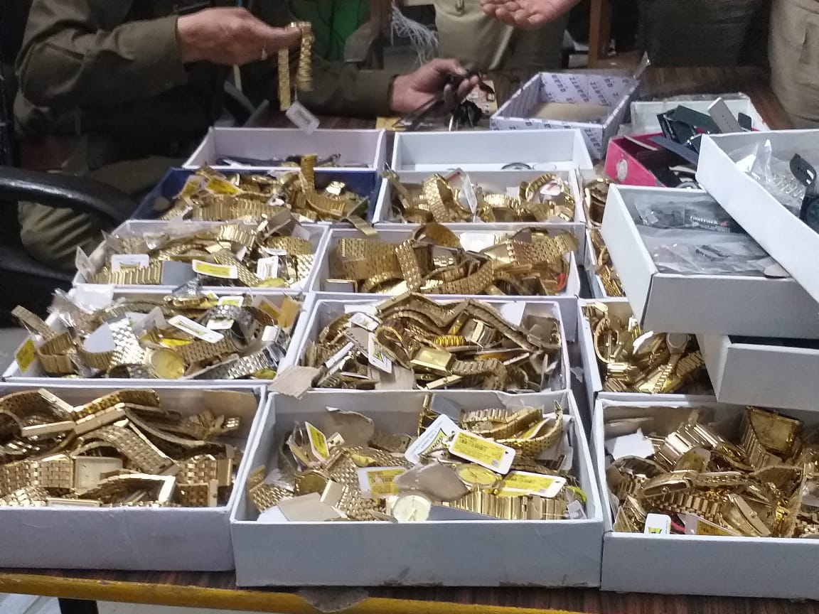 Local watch recovered in Varanasi police seized