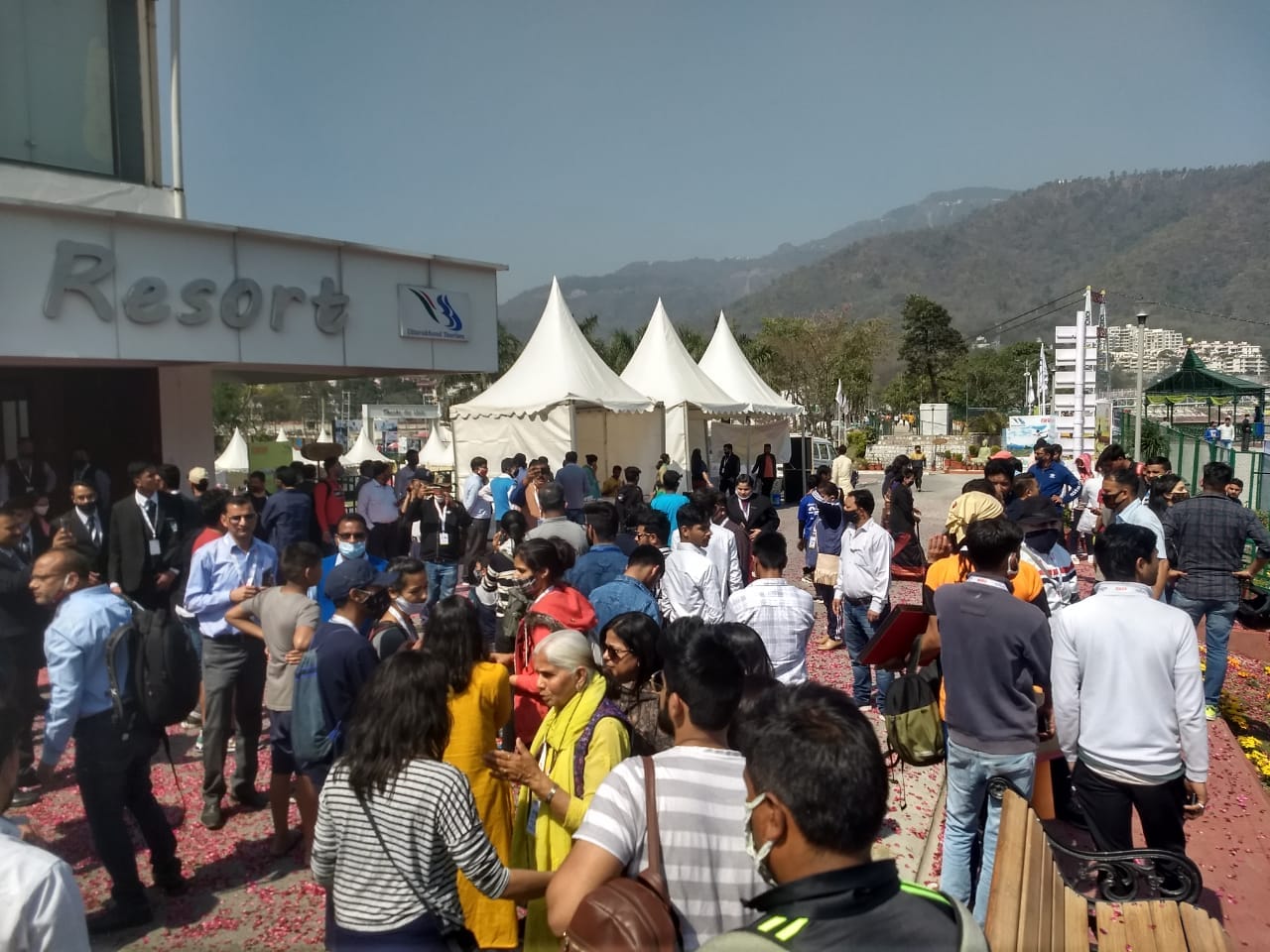 International Yoga Festival 202: flower rain on yoga sadhak in rishikesh