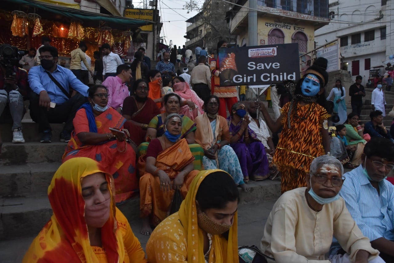 Resolve not to commit feticide during Ganga Aarti