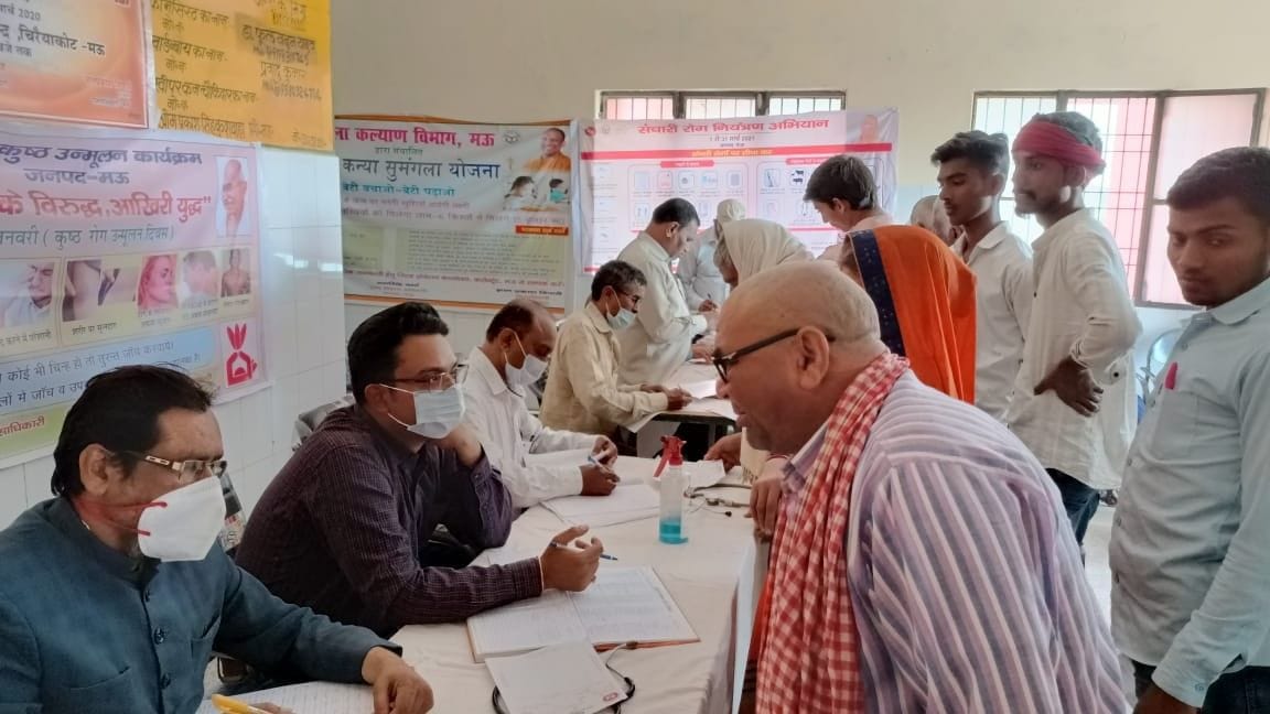 Treatment of 3527 people in Arogya Mela