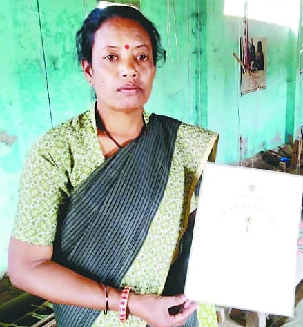 Special on International Women's Day: Aarti Rana of Tharu region exemplifies women