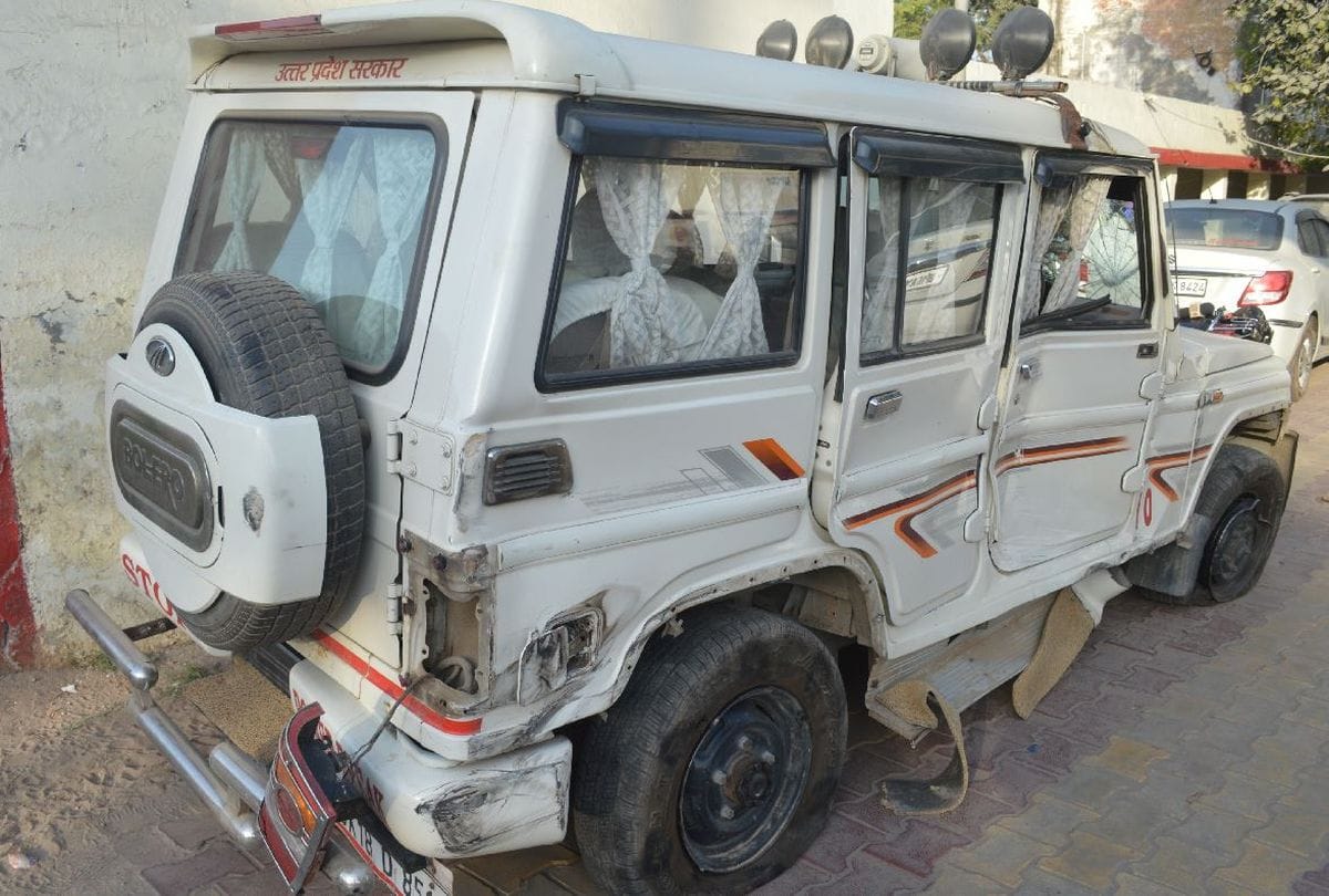 Attack On Mining Officer Car In Agra Crime News Hindi