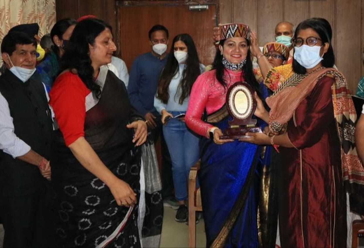 Sanchi Bassi Youth icon awarded