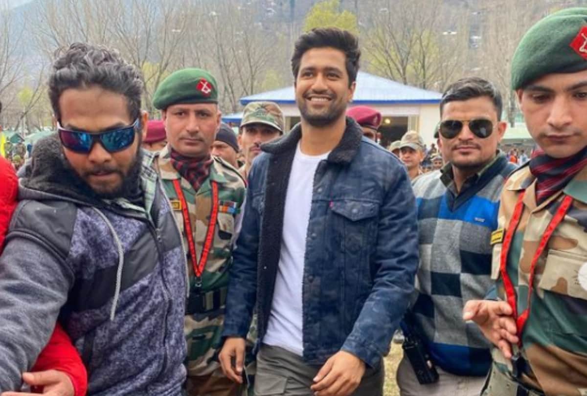 Vicky Kaushal shares photos from visits indian army base camp in uri