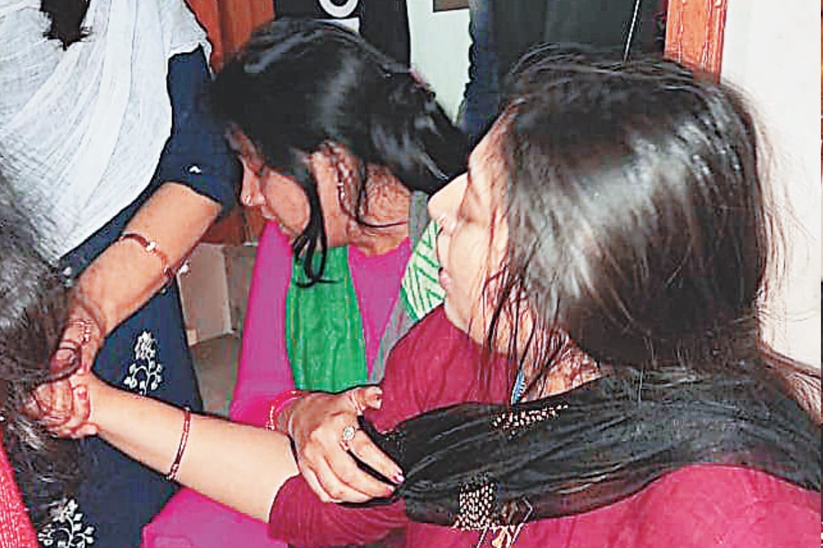Son shot dead his Father for not giving one crores in Meerut, arrested