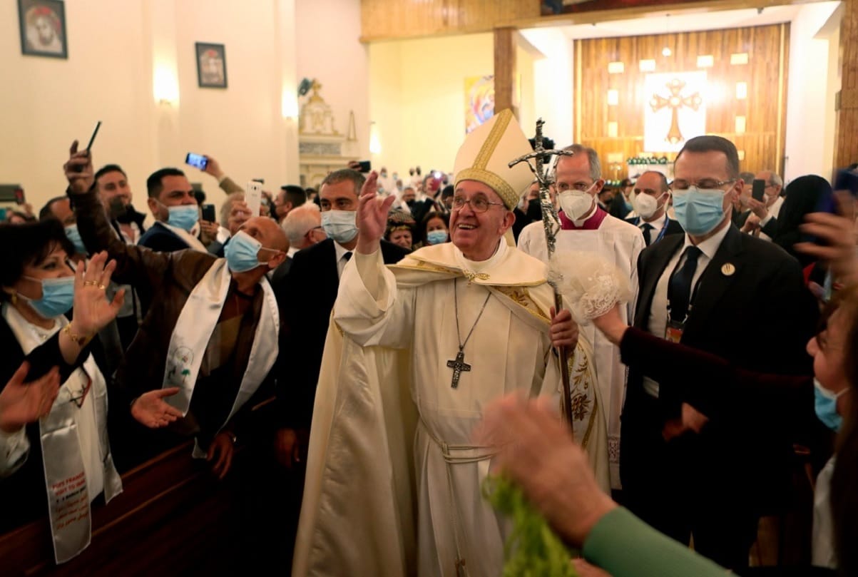 Pope appeals to Iraqi Christians to forgive Islamic State extremists atrocities