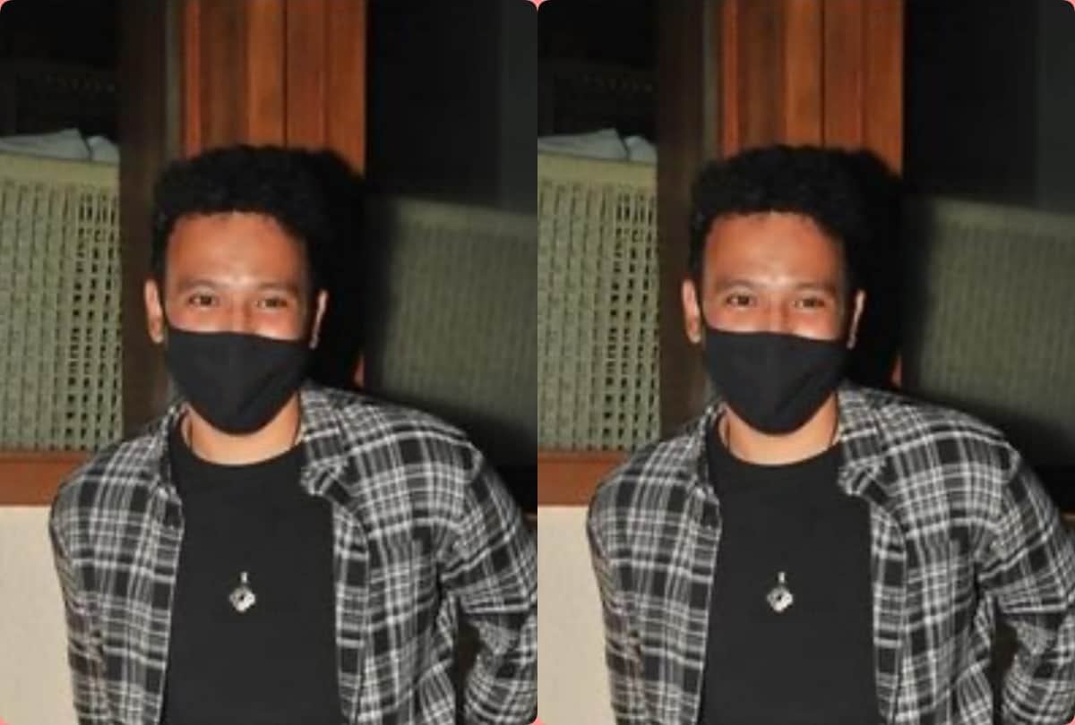 Shraddha Kapoor spotted in boyfriend Rohan Shrestha birthday party ranveer singh also joined photos gone viral
