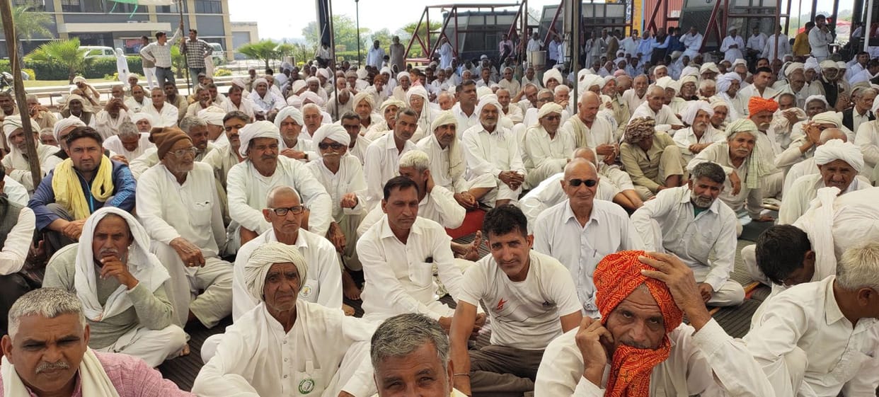 Today, women will be commanded to hold farmers in their hands