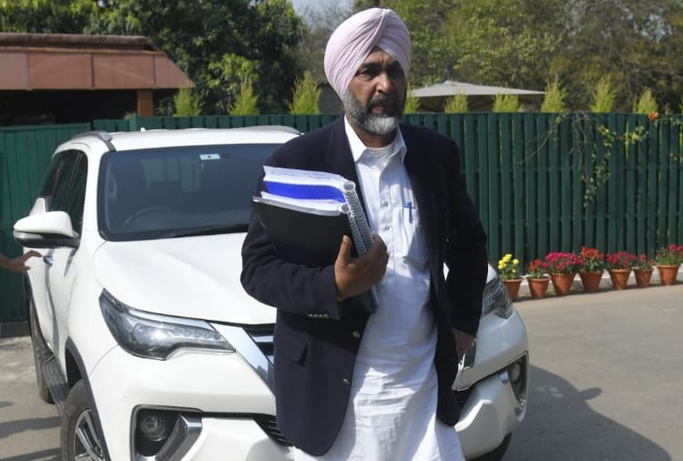 Punjab Budget 2021 big announcements of captain amarinder singh government fourth budget free bus travel for women other announcements