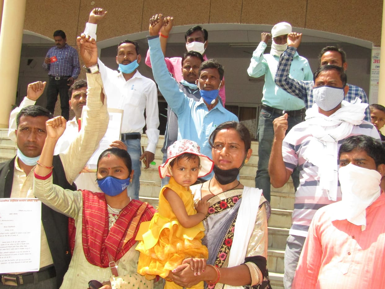 Instructors demonstrated at the collectorate for transfer