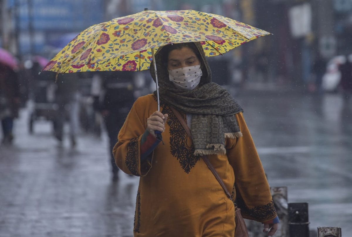 Rain after snowfall in Jammu and Kashmir