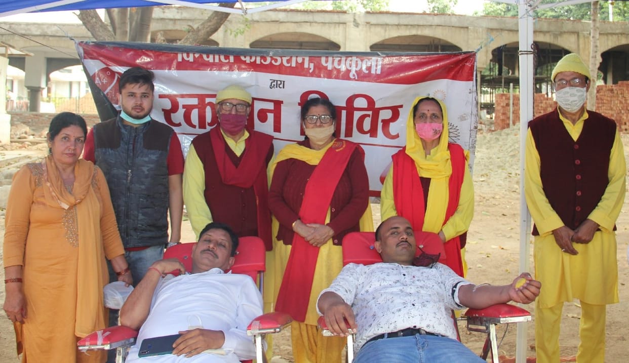 80 people donated blood in the camp