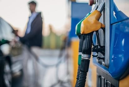 Petrol Diesel Price Today april 2 Latest Fuel Rates In Delhi Noida Faridabad Ghaziabad Mumbai Other Cities