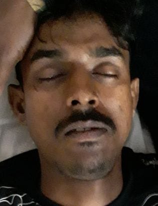 Jahrakhuran gang looted a sari seller