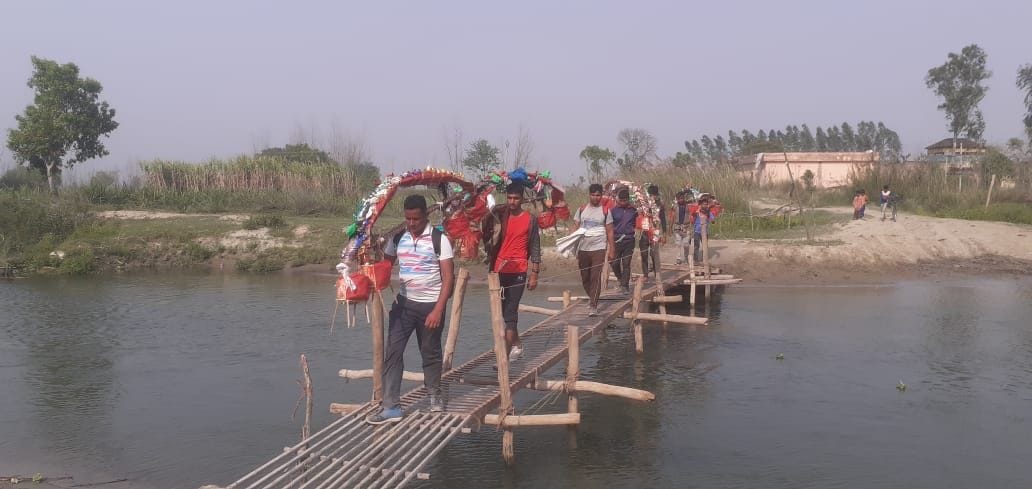 Villagers built temporary bridge by giving shramdaan