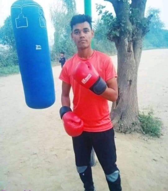 state level boxer died in road accident