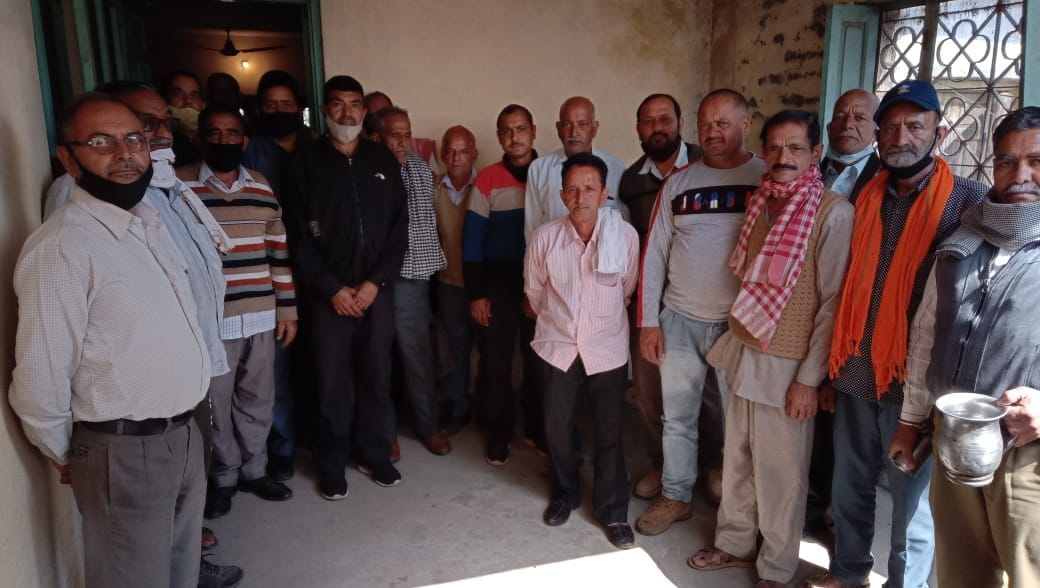 The old method of exploiting the biroja should be applicable: farmers