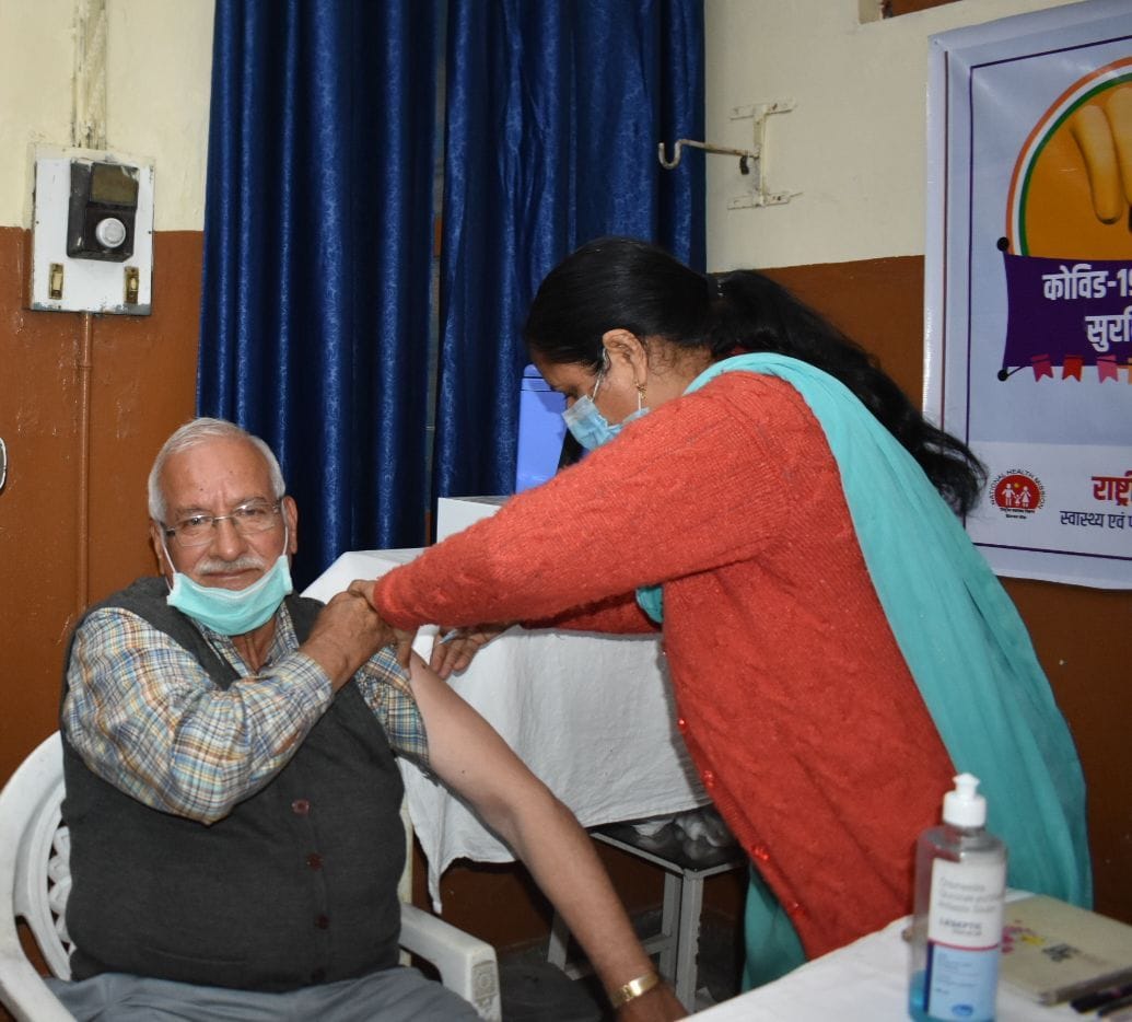 corona vaccination in bilaspur