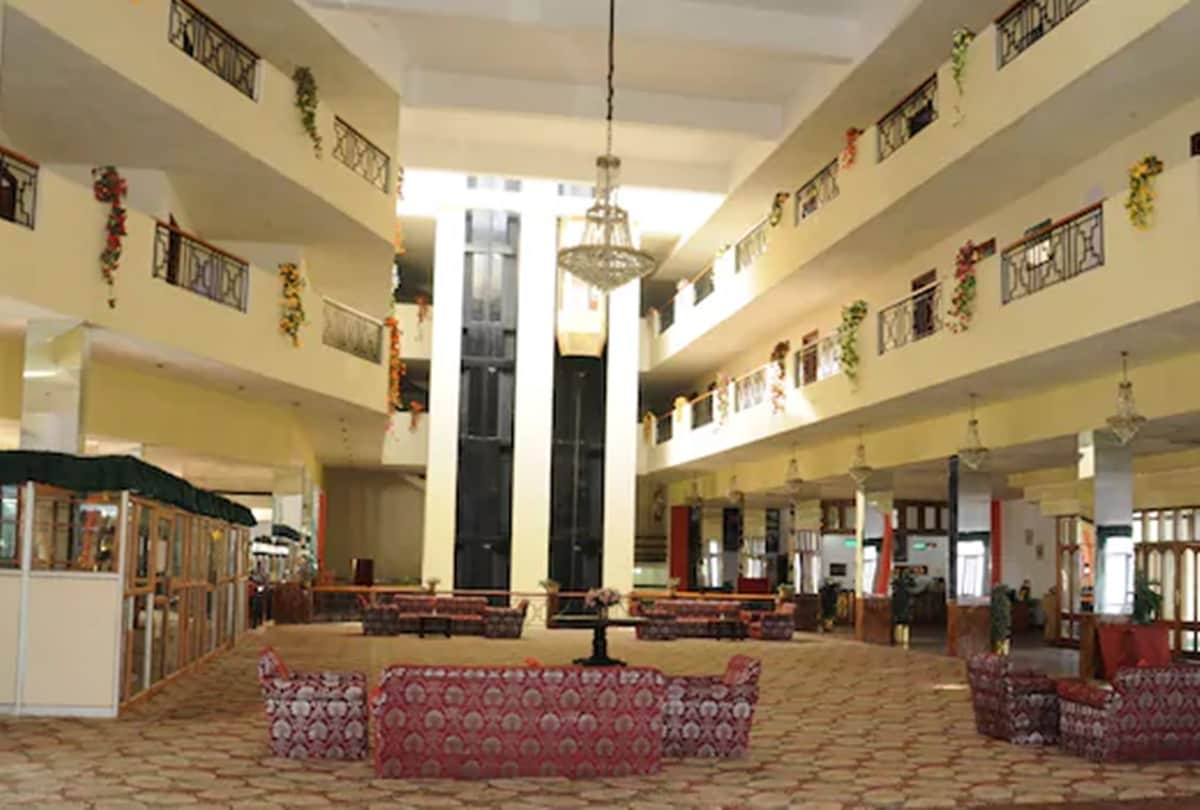 Mithun Chakraborty Property Mithun Chakraborty Hotel Monarch Ooty Inside Pictures