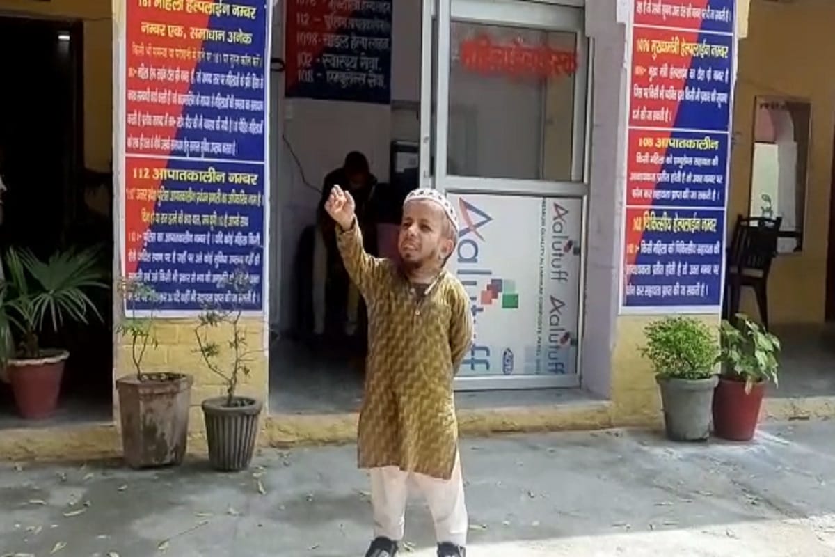 Shamli: Azim Mansuri finally got engaged in shamli will get married next year