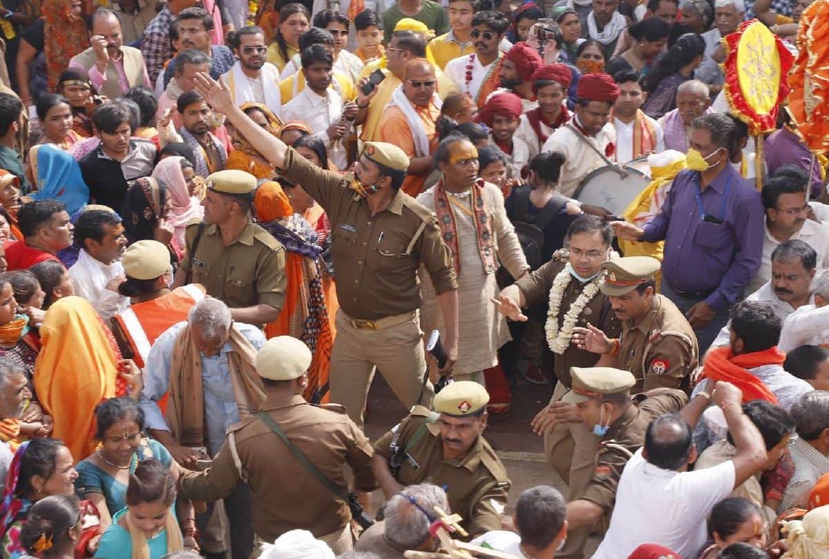Vrindavan Kumbh 2021: Second Shahi Snan In Yamuna River