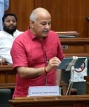 दिल्ली विधानसभा में बजट पेश करते उपमुख्यमंत्री मनीष सिसोदिया।