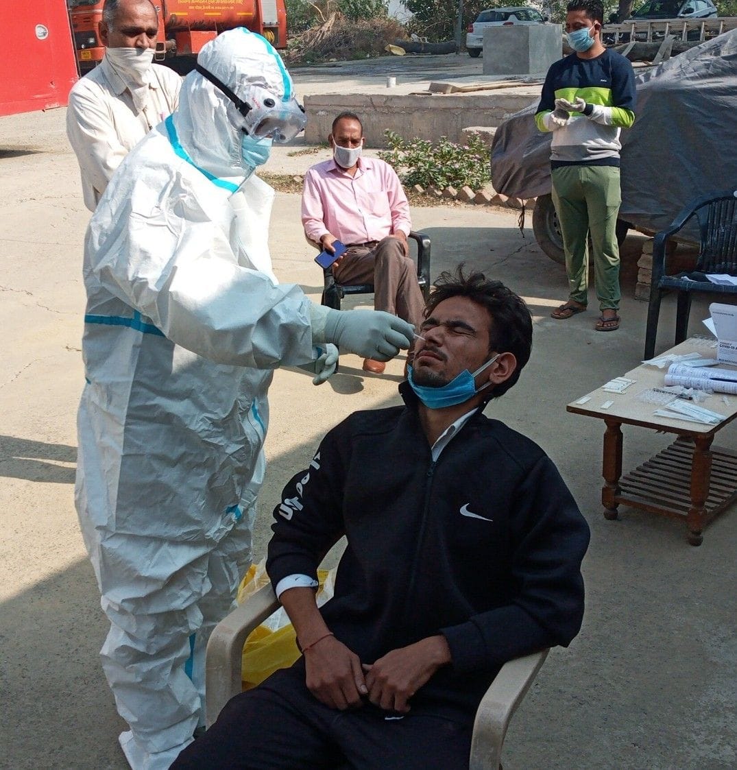 Private school teacher and elderly woman returned from Mathura found corona infected