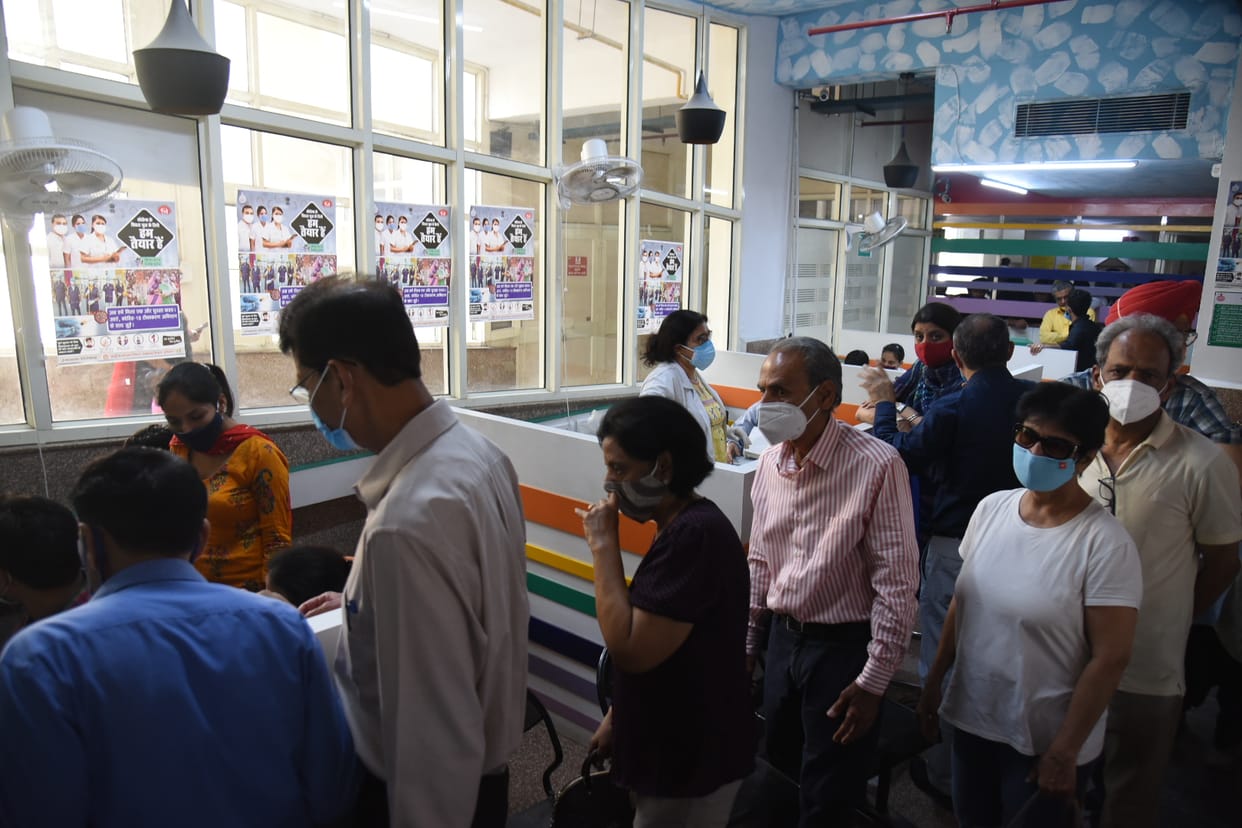 1442 elders set up covishields at 27 centers in the district