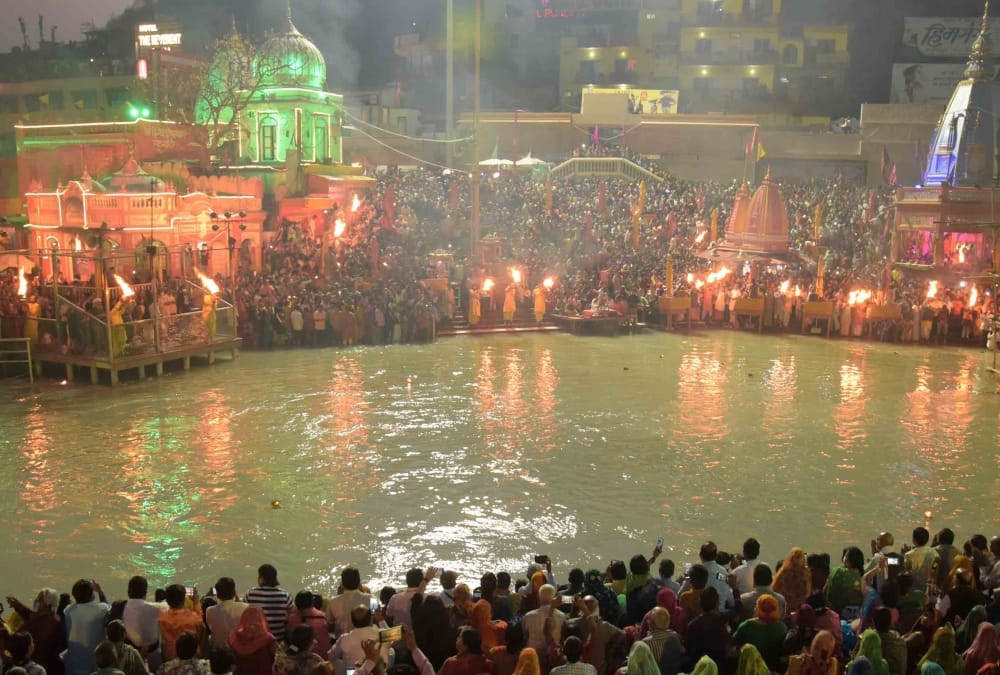 Kumbh Mela 2021: Heavy Crowd of Devotees in Haridwar Before Maha shivratri photos
