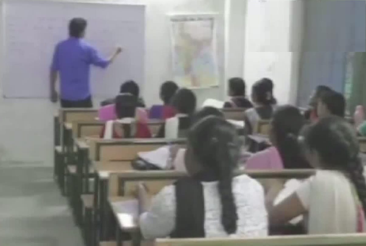 Coaching centre operators urge delhi government to clear direction on coachings