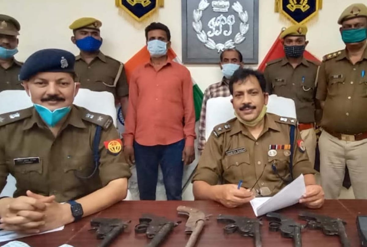 Illegal arms factory busted, pistol making equipment also recovered, two arrested