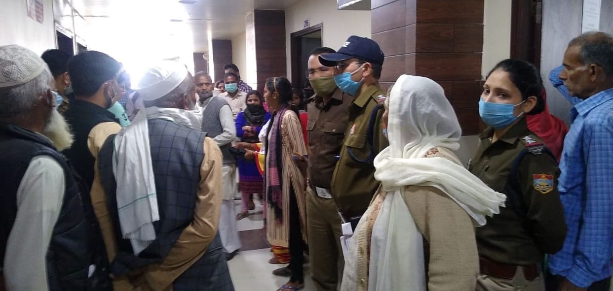 Girl dies during treatment, family uproar