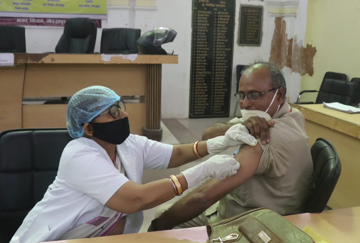 1263 people got corona vaccine in Gorakhpur
