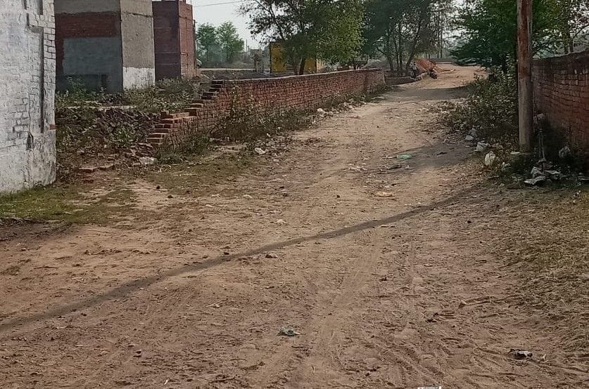 Hathras: Pathways leading to Shiva temples are in disarray