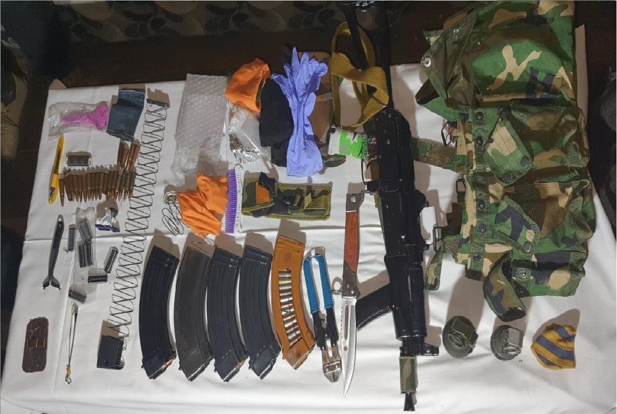Jammu Kashmir: Lashkar terrorist arrested in Budgam, arms and other material recovered