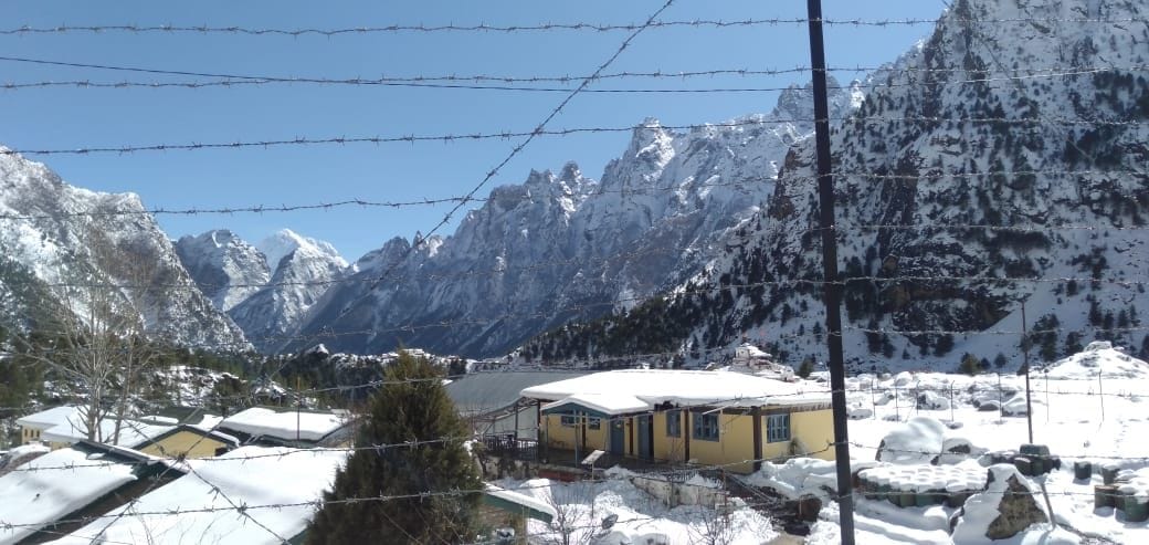 China border area Chamoli forward posts will soon be lit with electric lights Uttarakhand news in hindi